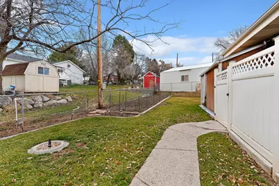 2568 W 5225 S, Roy, UT 84067 - Photo 23