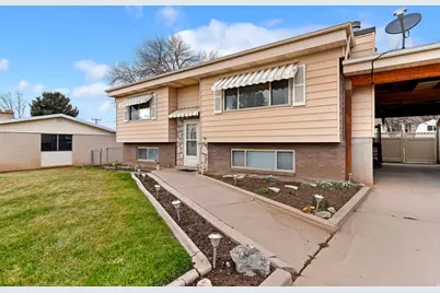 2568 W 5225 S, Roy, UT 84067 - Photo 3