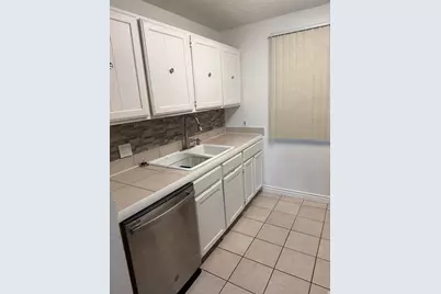 2270 E 4500 S #1C, Holladay, UT 84117 - Photo 7