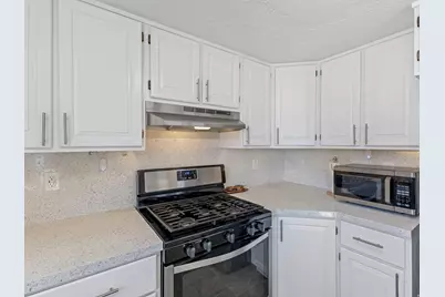 22 E 525 N, Layton, UT 84041 - Photo 7