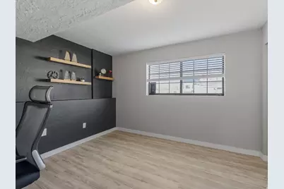 22 E 525 N, Layton, UT 84041 - Photo 17