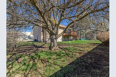 22 E 525 N, Layton, UT 84041 - Photo 25