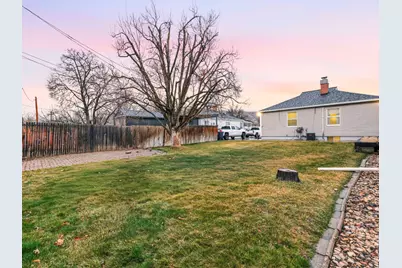 68 Brookside Dr, Springville, UT 84663 - Photo 19