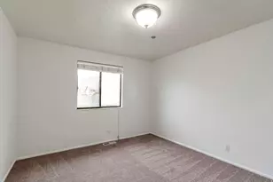 359 E 700 S, Farmington, UT 84025 - Photo 21