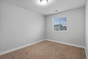 152 E 580 N, Vineyard, UT 84059 - Photo 31