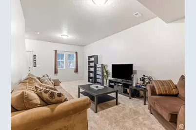 341 N 680 E, Vineyard, UT 84059 - Photo 3