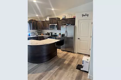 2102 E 1820 S, Naples, UT 84078 - Photo 5