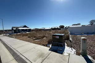 2102 E 1820 S, Naples, UT 84078 - Photo 59