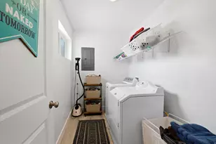 1382 E 340 S, Hyrum, UT 84319 - Photo 27