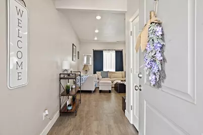 1382 E 340 S, Hyrum, UT 84319 - Photo 3