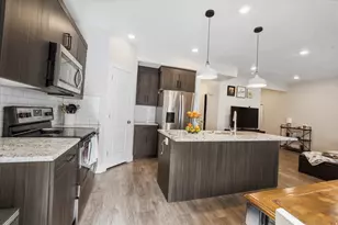 1382 E 340 S, Hyrum, UT 84319 - Photo 11