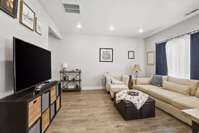 1382 E 340 S, Hyrum, UT 84319 - Photo 7