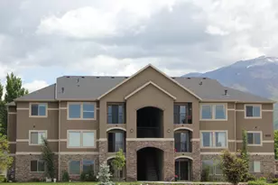 895 S Main St, Layton, UT 84041 - Photo 1