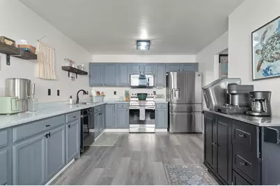 1742 N 80 E, Tooele, UT 84074 - Photo 11