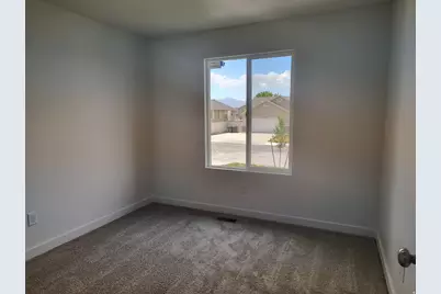 2124 N 90 W, Tooele, UT 84074 - Photo 11