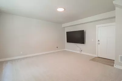 1024 S 2770 E, Spanish Fork, UT 84660 - Photo 17