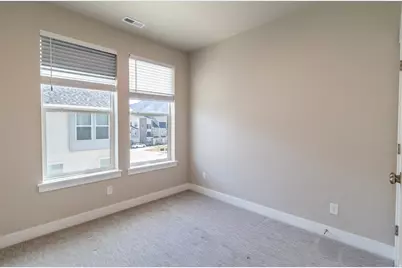 1024 S 2770 E, Spanish Fork, UT 84660 - Photo 3
