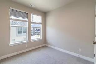 1024 S 2770 E, Spanish Fork, UT 84660 - Photo 3