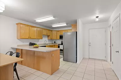 1230 E Privet Dr S #213, Cottonwood Heights, UT 84121 - Photo 5