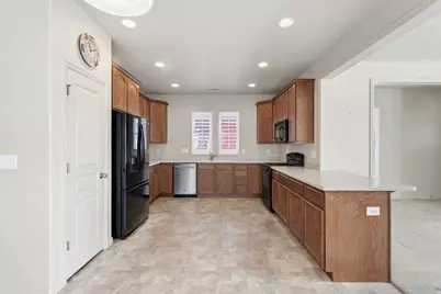 11089 S Cascabel Dr W, South Jordan, UT 84009 - Photo 9