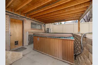 184 S Woodland Dr E, Orem, UT 84097 - Photo 19