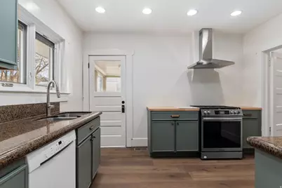 1156 E 1700 S, Salt Lake City, UT 84105 - Photo 15