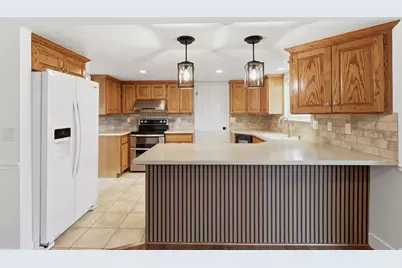 1443 E Washakie Cir S, Ogden, UT 84403 - Photo 5