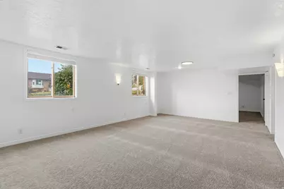 1443 E Washakie Cir S, Ogden, UT 84403 - Photo 29