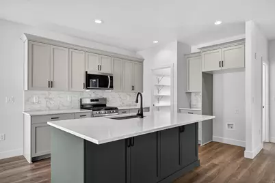 2777 W 2710 N #117, Plain City, UT 84404 - Photo 3