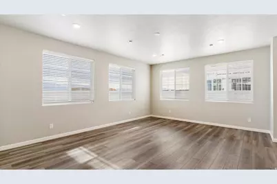 315 E Kanab Creek Dr, Saratoga Springs, UT 84045 - Photo 5