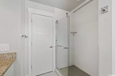 7869 S 700 E, Sandy, UT 84070 - Photo 15