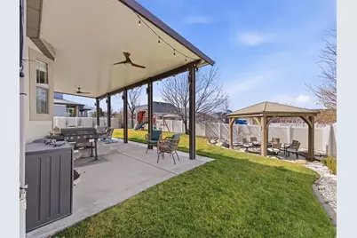 1092 S Valley Sage Dr E, Springville, UT 84663 - Photo 29