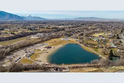 1092 S Valley Sage Dr E, Springville, UT 84663 - Photo 37