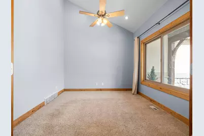 1092 S Valley Sage Dr E, Springville, UT 84663 - Photo 15