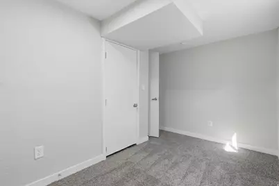 2395 W Longmeadow Dr S, Taylorsville, UT 84129 - Photo 19