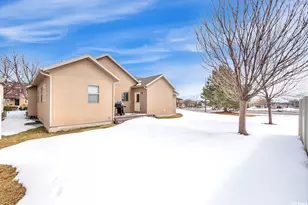 5183 W Swift Water Way, West Jordan, UT 84081 - Photo 23