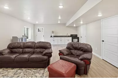 3815 W Safflower Dr, Lehi, UT 84048 - Photo 31