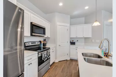 4343 W Bronson Ln, Herriman, UT 84096 - Photo 5