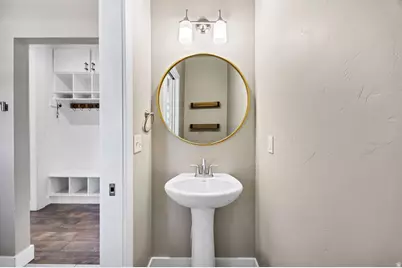 444 E 100 N, Millville, UT 84326 - Photo 23