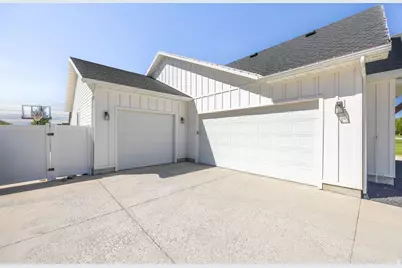 444 E 100 N, Millville, UT 84326 - Photo 3