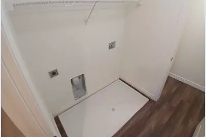 1421 W Rutherford, Bluffdale, UT 84065 - Photo 9