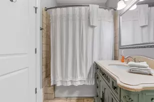 705 N Lochwood View, Garden City, UT 84028 - Photo 25