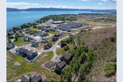 705 N Lochwood Vw, Garden City, UT 84028 - Photo 93