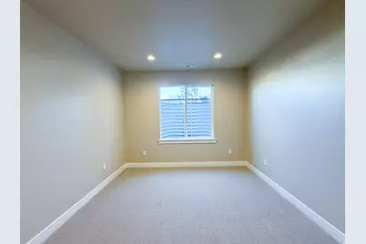 2257 E Parkside Cir S, South Ogden, UT 84403 - Photo 29