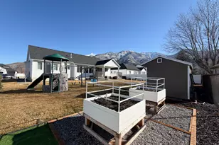 2257 E Parkside Cir S, South Ogden, UT 84403 - Photo 41