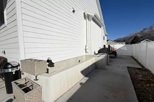 2257 E Parkside Cir S, South Ogden, UT 84403 - Photo 39