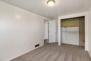 8492 S Fayeway Dr, Sandy, UT 84094 - Photo 33