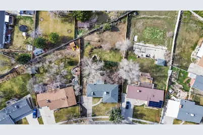 8492 S Fayeway Dr, Sandy, UT 84094 - Photo 41