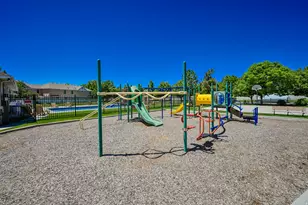 11976 S Draperville Ave, Draper, UT 84020 - Photo 21