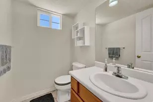 11976 S Draperville Ave, Draper, UT 84020 - Photo 9